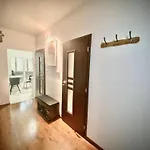 Apartamento 3 Izbovy Knm *