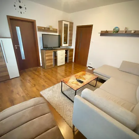 3 Izbovy Knm * Kysucke Nove Mesto