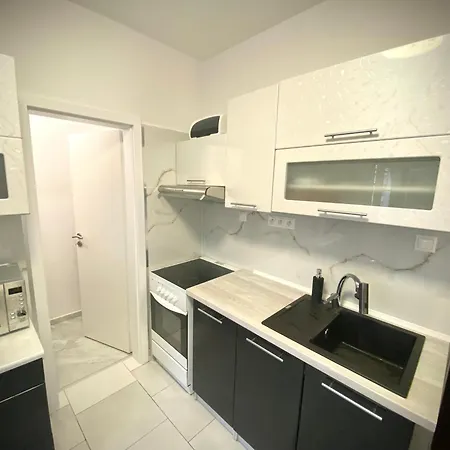 3 Izbovy Knm شقة *